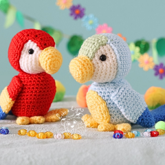 Diego the scarlet macaw amigurumi by LikeALigerCrochet