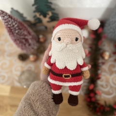 My Santa Claus amigurumi by Galounette Crochete