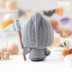 Grim Reaper ('AradiyaToys Minis') amigurumi by AradiyaToys