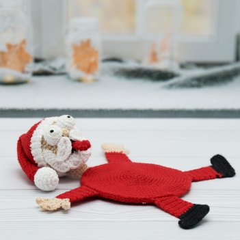 Splat Santa amigurumi pattern by Mariia Zhyrakova