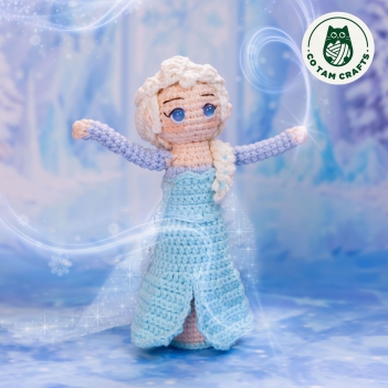 Elsa mini doll amigurumi pattern by Co Tam Crafts
