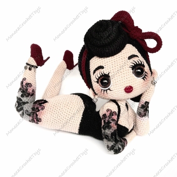 Tattooed Pinup Doll amigurumi pattern by Monoxatoys