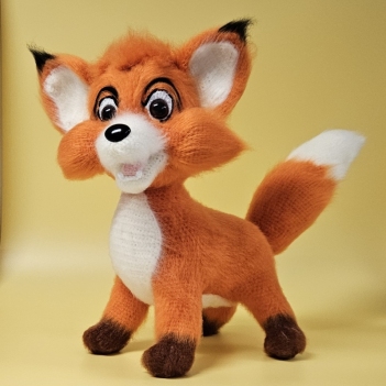 Snooky the large, fluffy fox amigurumi pattern by SaphirhaseDesign