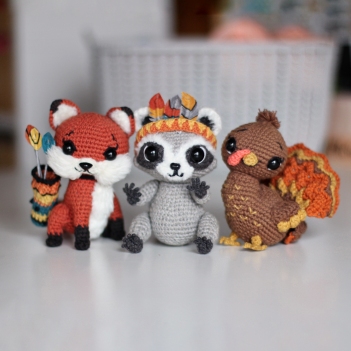 3 in 1 Crochet Thanksgiving bundle amigurumi pattern by Loopy Pattern