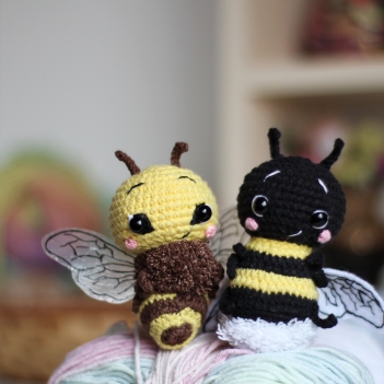 Bee Bombita & Bumblbee Bombus amigurumi pattern by Loopy Pattern