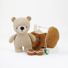 Gingerbread Man Set amigurumi pattern by Madelenon