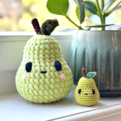 Cute Pear amigurumi by DIY Fluffies