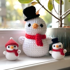 Cute Snowman  amigurumi by DIY Fluffies