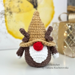 Christmas Deer Gnome  amigurumi pattern by TANATIcrochet