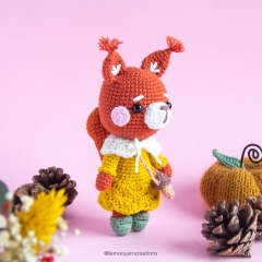 Sadie the Squirrel amigurumi pattern by Lemon Yarn Creations