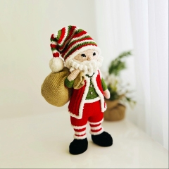 Santa Claus amigurumi pattern by Fluffy Tummy