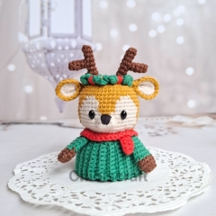 Reversible Reindeer Cupcake amigurumi pattern by Chibiscraft