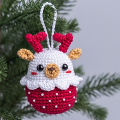 Reindeer ornament amigurumi pattern by Mufficorn