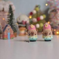 Mini nutcracker capybara amigurumi by O Recuncho de Jei
