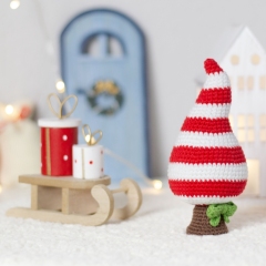Candy Cane Christmas Tree amigurumi by Planet Piu