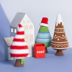 SET of three Christmas Trees amigurumi pattern by Planet Piu