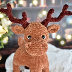 Christmas Moose  amigurumi by apinchofcotton