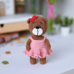 Lady bear in a suitcase amigurumi pattern by apinchofcotton