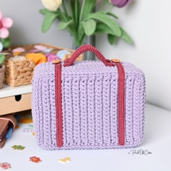 Lady bear in a suitcase amigurumi pattern by apinchofcotton