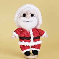 Santa Claus & Reindeer - Festive Am amigurumi by SaphirhaseDesign