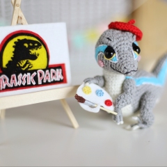 Dinosaur Velociraptor Vincent amigurumi pattern by Loopy Pattern