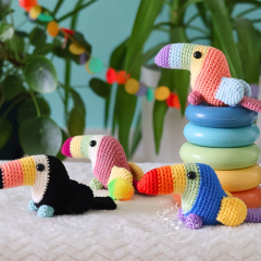 Tilly the toucan amigurumi pattern by LikeALigerCrochet