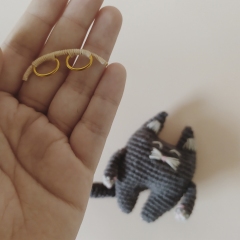 Cat Buterbrodsky amigurumi pattern by unknown