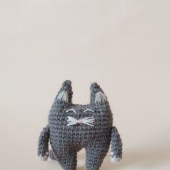 Cat Buterbrodsky amigurumi pattern by unknown
