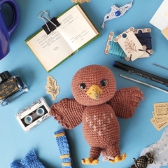 Eagle Ravenna Hogwarts Mascot amigurumi pattern by Crochery