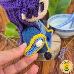 Court Intendant amigurumi pattern by Neith Sand Crochet