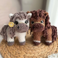 Hazel the little horse amigurumi pattern by DanArtEstonia