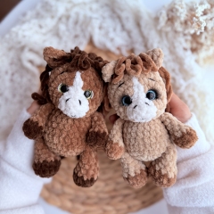 Little horse amigurumi pattern by DanArtEstonia