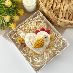Chicken and Rooster amigurumi by AmiGuide