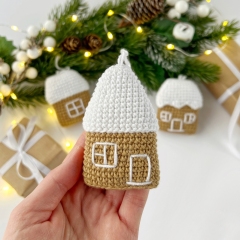 Christmas houses ornament amigurumi pattern by AmiGuide