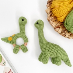 Dinosaur toy & rattle amigurumi pattern by AmiGuide