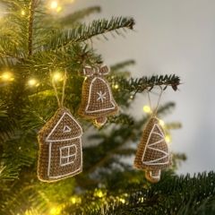 Christmas gingerbread ornaments set amigurumi pattern by AmiGuide