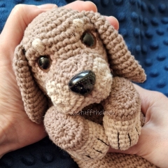 Brownie The Dachshund Puppy Dog amigurumi pattern by StuffTheBody