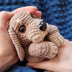 Brownie The Dachshund Puppy Dog amigurumi by StuffTheBody