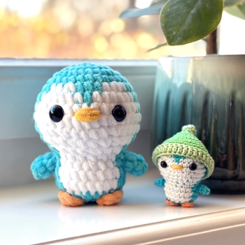 Cute Penguin amigurumi pattern by DIY Fluffies