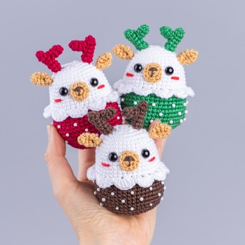 Reindeer ornament amigurumi pattern by Mufficorn