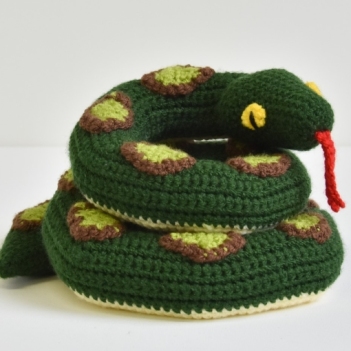 Python Snake  amigurumi pattern by The Flying Dutchman Crochet Design
