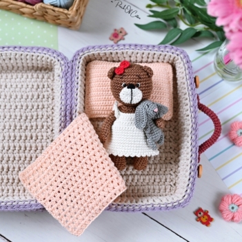 Lady bear in a suitcase amigurumi pattern by apinchofcotton