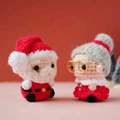 Mini Christmas Grandparents amigurumi pattern by Khuc Cay