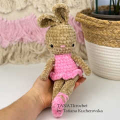 Bunny Ballerina amigurumi pattern by unknown