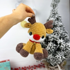 Christmas Deer amigurumi by TANATIcrochet