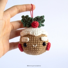 Gingerbread Bauble amigurumi by Lemon Yarn Creations