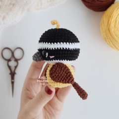 Pitangus the Kiskadee Bird Keychain amigurumi pattern by Ana Maria Craft