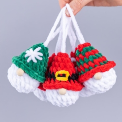 Plush gnome ornaments amigurumi pattern by Mufficorn