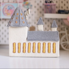 Hogwarts Castle Advent Calendar amigurumi by Loopy Pattern