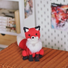 Fox Hua Cheng (TGCF) amigurumi pattern by Crochery